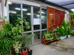 �R�����|�X�́A���ꌧ����s�̂��ԉ�����E�t�����[�V���b�v�ł��B